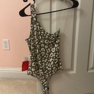 Cheetah bodysuit! Size small! Never worn.